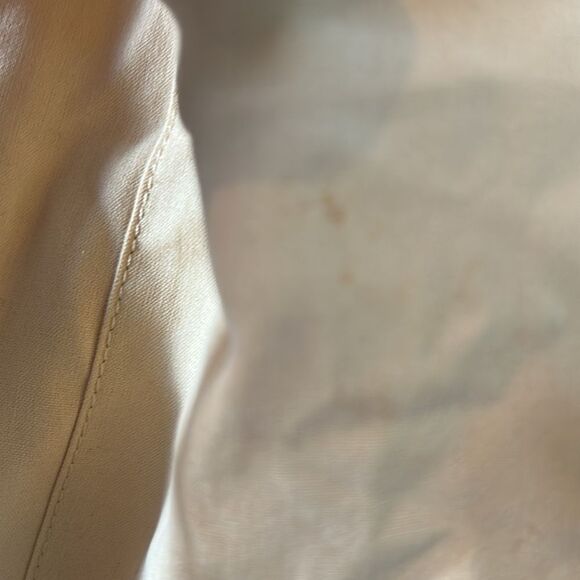 Everlane 100% Silk blouse - golden yellow - Size 4 - Picture 5 of 8